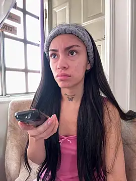 Bonny Eva online show from 03.07.26