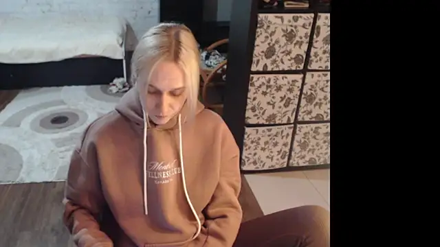 Snapshot of Your_guilty_pleasure1 chatting on 02.11.26 Your guilty pleasure1 online show from 02.11.26