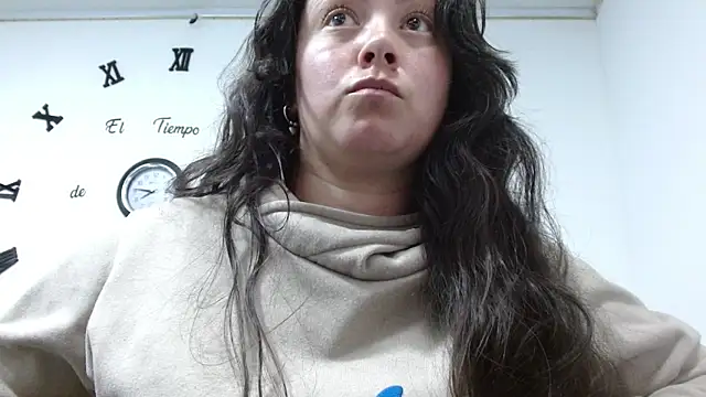 Snapshot of ElaMurray02 chatting on 02.13.26 ElaMurray02 online show from 02.13.26