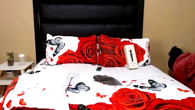 AppleAsss online show from 03.15.26