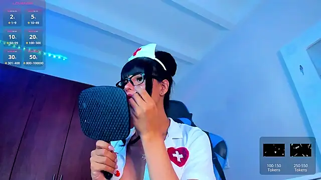 Salolatina online show from 04.15.26