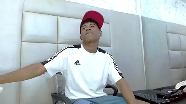 TonnyMarck online show from 02.24.26