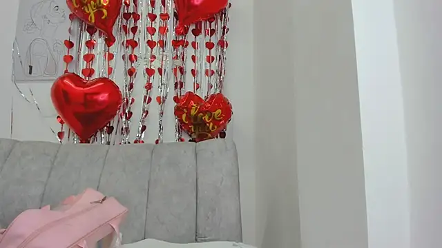 velvetluna  online show from 02.17.26