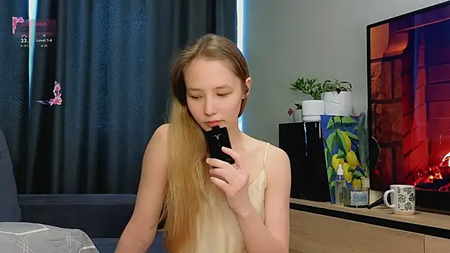 Snapshot of y0ur_sunshinee chatting on 02.05.26 y0ur sunshinee online show from 02.05.26