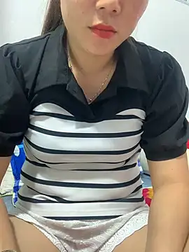 Snapshot of Baby-lovely69 chatting on 02.03.26 Baby-lovely69 online show from 02.03.26