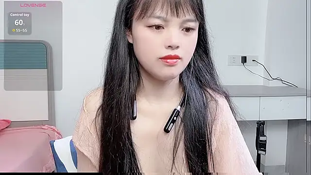 Snapshot of xianxian-baby chatting on 03.08.26 xianxian-baby online show from 03.08.26