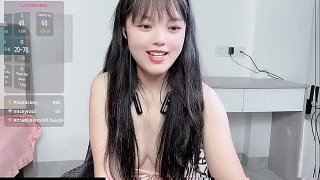 Snapshot of xianxian-baby chatting on 03.10.26 xianxian-baby online show from 03.10.26