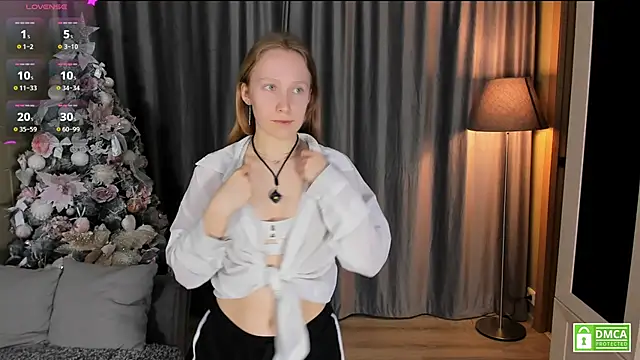 Cutie Ellis online show from 04.12.26