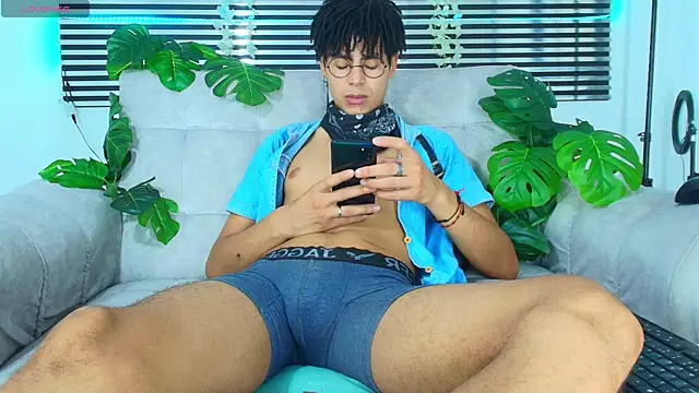 ThiiagoSaeenz online show from 05.22.26