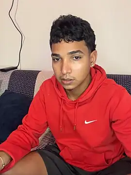 paulhot11 online show from 04.25.26