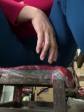 YANINA120 online show from 02.25.26