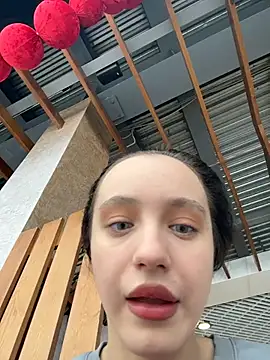 Snapshot of MiaTee chatting on 02.08.26 MiaTee online show from 02.08.26