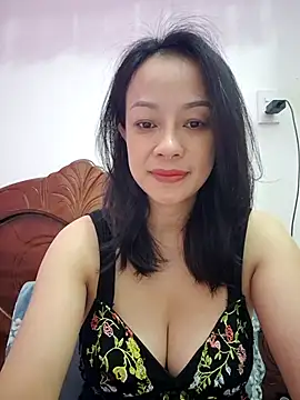 Baby-bigboobs2026 online show from 04.19.26