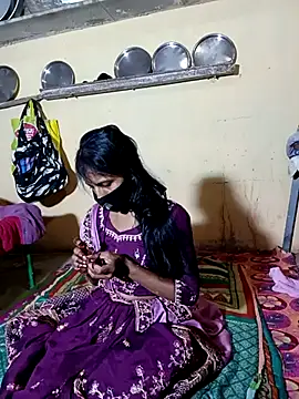 Snapshot of bharticouple chatting on 04.30.26 bharticouple online show from 04.30.26