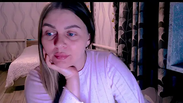 Snapshot of MagicKatarina_ chatting on 02.22.26 MagicKatarina online show from 02.22.26