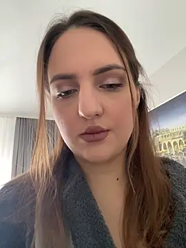 AliceDesmee online show from 02.20.26