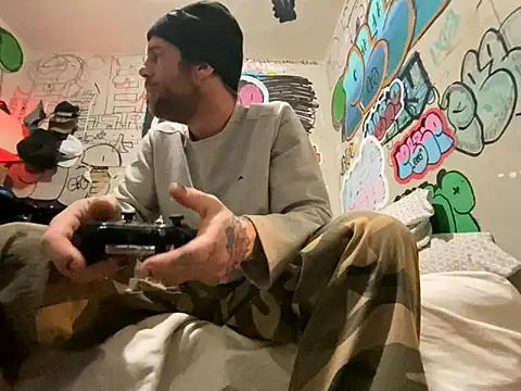 gothboiplzty online show from 03.04.26