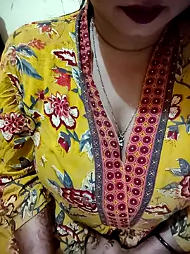 Snapshot of PARI51 chatting on 02.12.26 PARI51 online show from 02.12.26