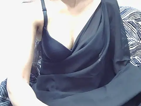 Qute flora online show from 03.15.26