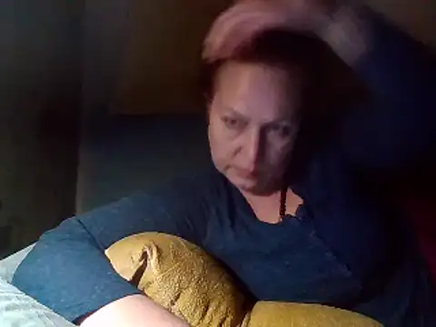 KrystalStyles online show from 04.11.26