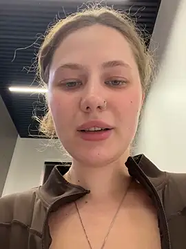 AsynaYuuki online show from 02.26.26