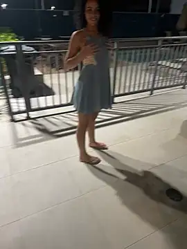 SirenStell0 online show from 02.21.26