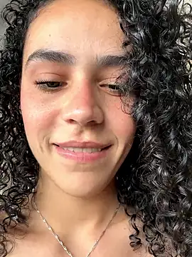 Snapshot of SirenStell0 chatting on 04.06.26 SirenStell0 online show from 04.06.26