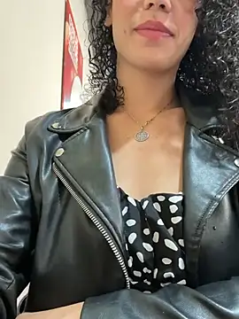 Snapshot of SirenStell0 chatting on 04.10.26 SirenStell0 online show from 04.10.26