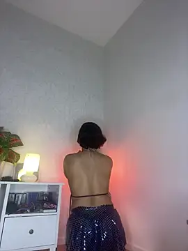 eva luz online show from 02.21.26