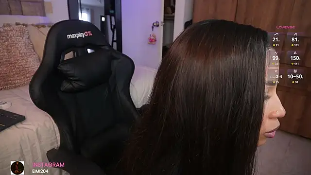 Snapshot of eimi_spacee chatting on 04.10.26 eimi spacee online show from 04.10.26