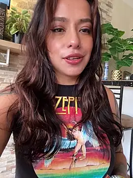 foxxy lover online show from 04.07.26