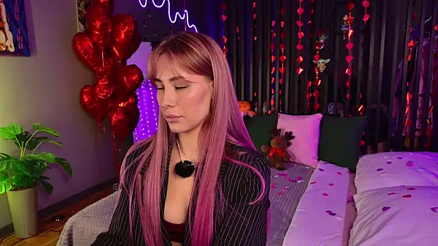 Snapshot of plugmyHDMI chatting on 02.13.26 plugmyHDMI online show from 02.13.26