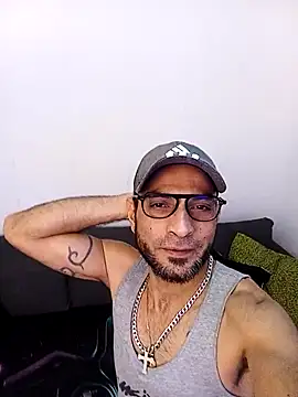 yoahotpetrafiery online show from 02.19.26