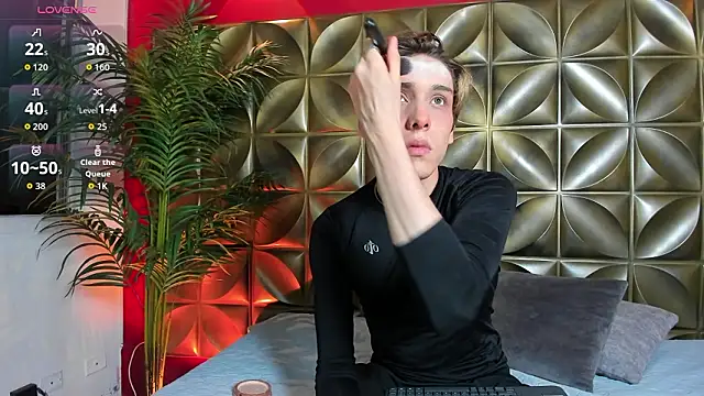 Snapshot of DannyParker_ chatting on 02.06.26 DannyParker online show from 02.06.26