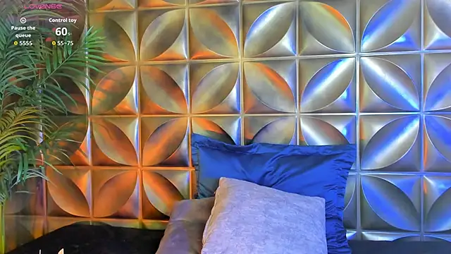 Snapshot of DannyParker_ chatting on 02.11.26 DannyParker online show from 02.11.26