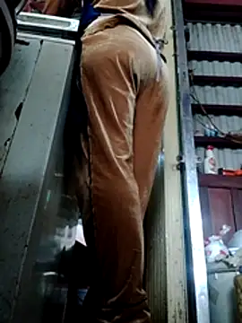 Snapshot of YIYI-502 chatting on 02.07.26 YIYI-502 online show from 02.07.26