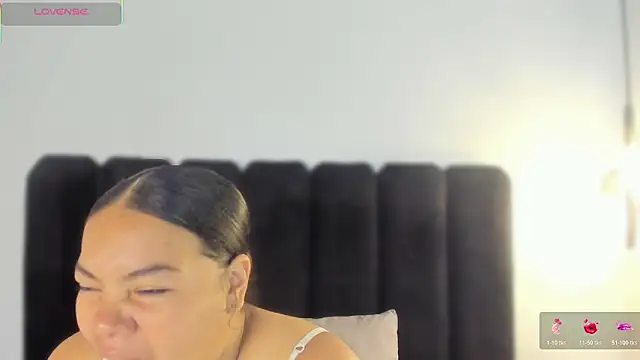 Amaranoir- online show from 03.12.26