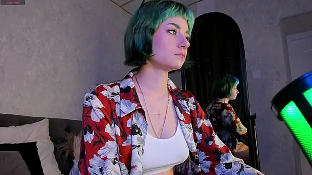 Scarle Whisper online show from 05.28.26