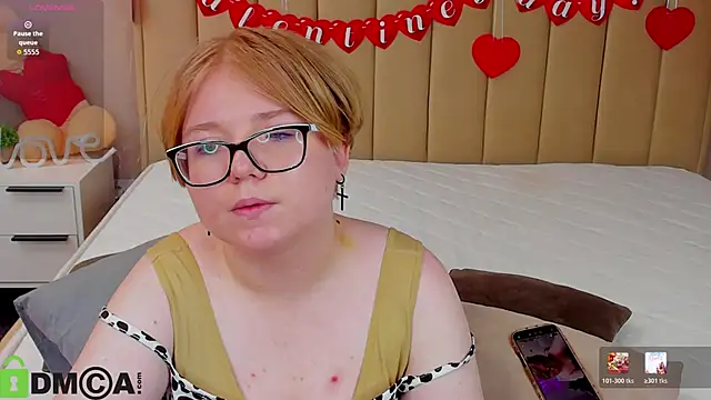 Lauraaa Smith online show from 02.20.26