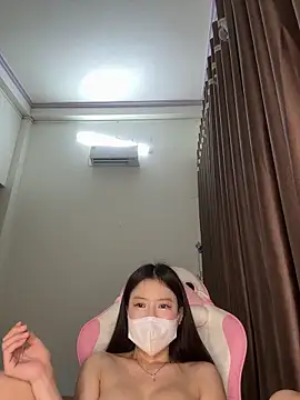 Snapshot of wang1472581 chatting on 03.03.26 wang1472581 online show from 03.03.26