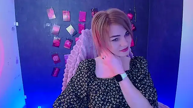 Snapshot of CuttieEmma chatting on 02.13.26 CuttieEmma online show from 02.13.26