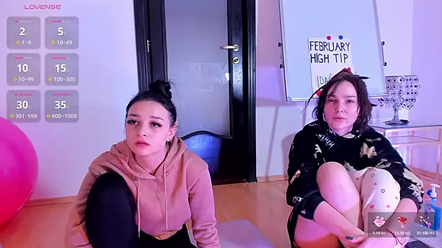 Peanaughty online show from 02.28.26