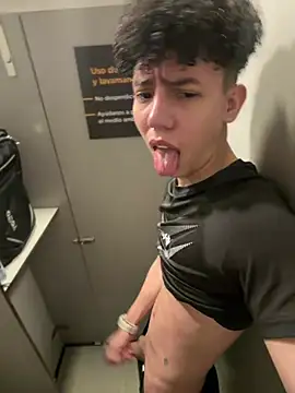 yoursexyjose online show from 06.25.26