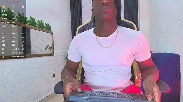 Snapshot of michell_joos chatting on 02.28.26 michell joos online show from 02.28.26