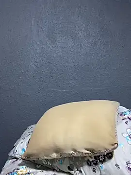 MeekyCurvyAss online show from 02.06.26