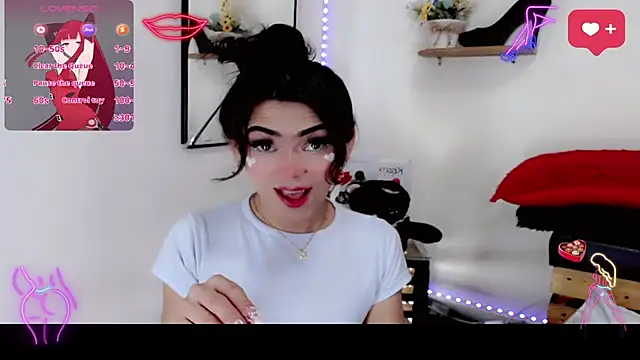 Snapshot of NathalialLooes chatting on 03.20.26 NathalialLooes online show from 03.20.26