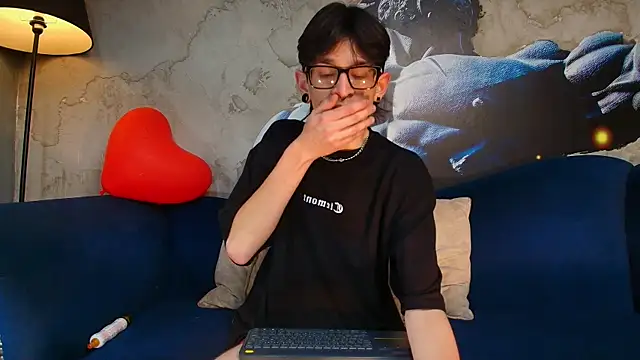 Snapshot of Jax_valentine chatting on 02.20.26 Jax valentine online show from 02.20.26