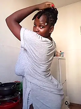 MIlk Spray  online show from 03.08.26