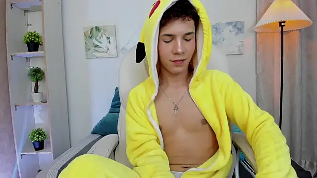 arlequiin  online show from 02.04.26