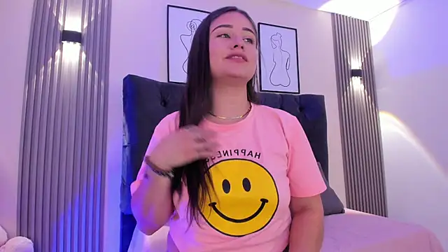 Snapshot of SARHA_ANTONELLI chatting on 03.20.26 SARHA ANTONELLI online show from 03.20.26